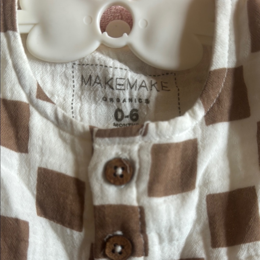 Checkered Linen Sundress - Picture 4 of 7